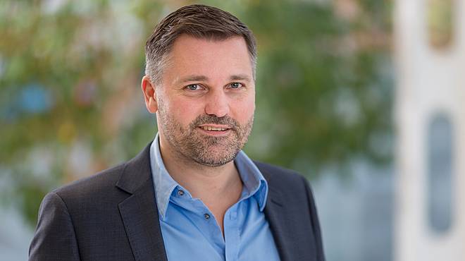 © HCW/Schedl Portraitfoto Andreas Petz