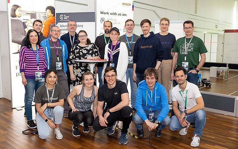 © HCW/Schedl Die Teilnehmenden des Bosch Mobility Hackathon 2023.